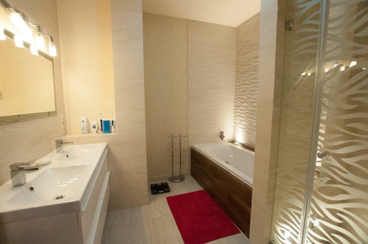 Prestige apartment Komárno Extérieur photo
